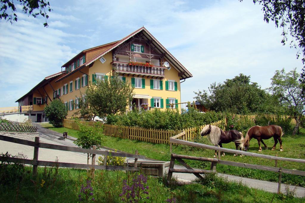 Вилла Bio-Bauernhof Heidegger Moeggers Экстерьер фото